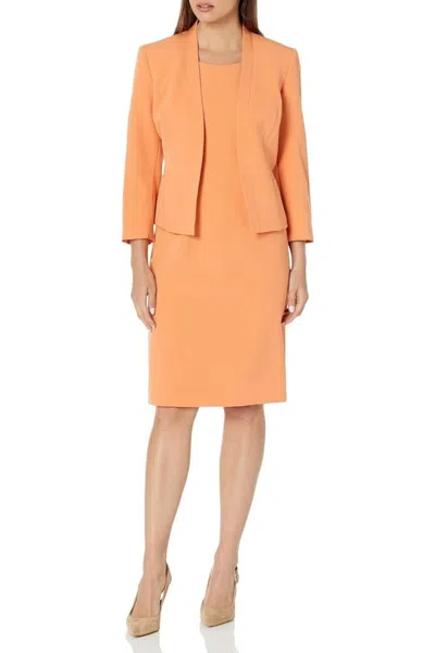 Truedames Crepe Sheath Jacket Dress In Orange