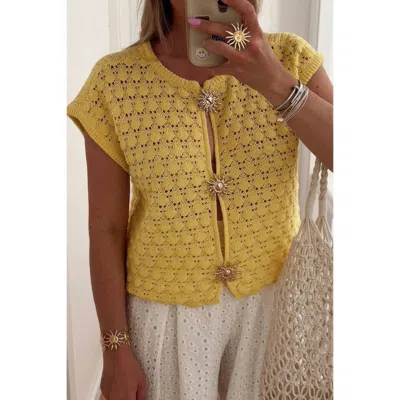 Truedames Crochet Short Sleeve Button Front Sweater In Yellow