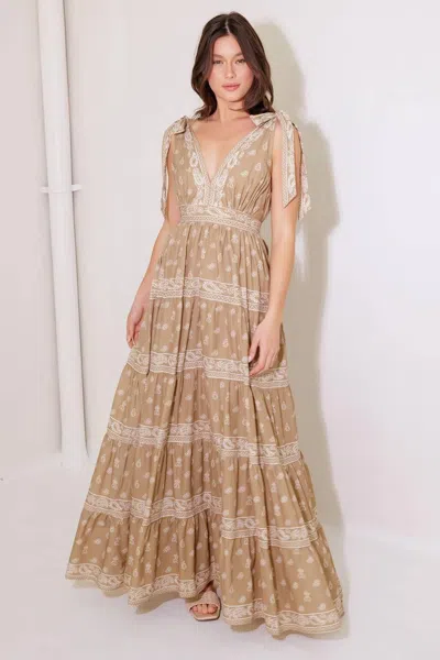 Truedames Cuddly Attitude Taupe Woven Maxi Dress In Brown