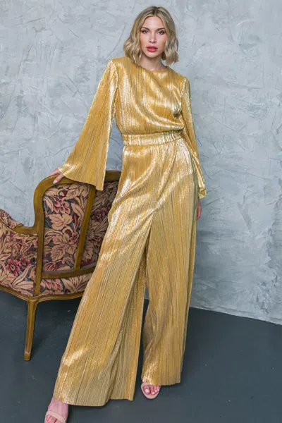 Truedames Dare To Dazzle Plisse Jumpsuit In Gold