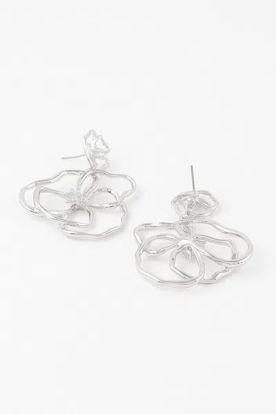 Truedames Doodle Flower Drop Earrings In Silver