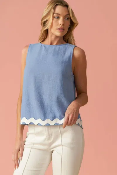 Truedames Drifting Currents Woven Top In Blue
