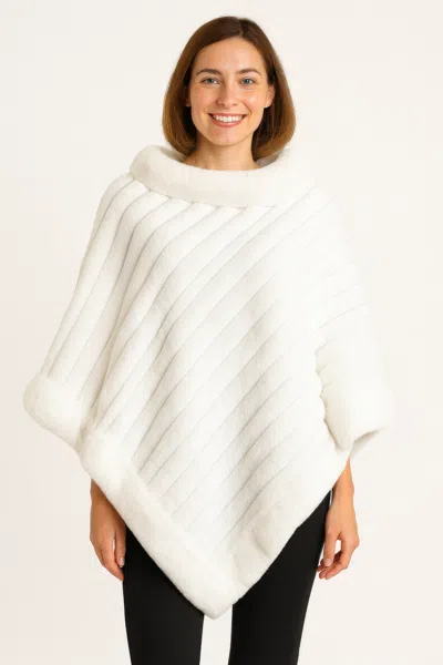 Truedames Elegant Faux Fur Winter White Poncho In Multi