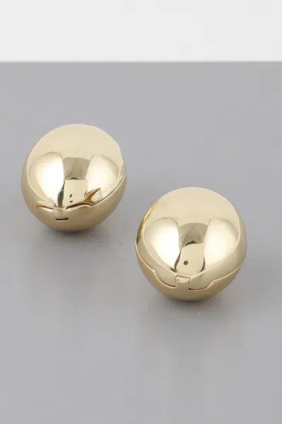 Truedames Empty Shell Clasp Earrings In Gold