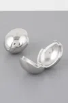 Truedames Empty Shell Clasp Earrings In Silver