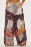 Truedames Fabric Printed Pants In Brown