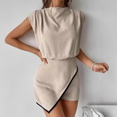 Truedames Fashion Women's Sleeveless Solid Short Jumpsuit Minimalist Romper In Green