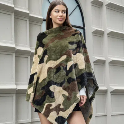Truedames Faux Fur Camouflage Pattern Poncho Wrap In Green