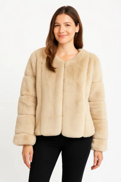 Truedames Faux Fur Trim Cape In Beige