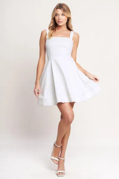 Truedames First Date Feels Woven Twill Mini Dress In White
