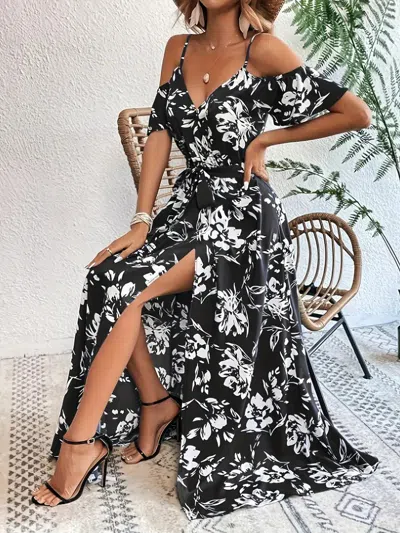 Truedames Floral Asymmetrical Maxi Dress In Black