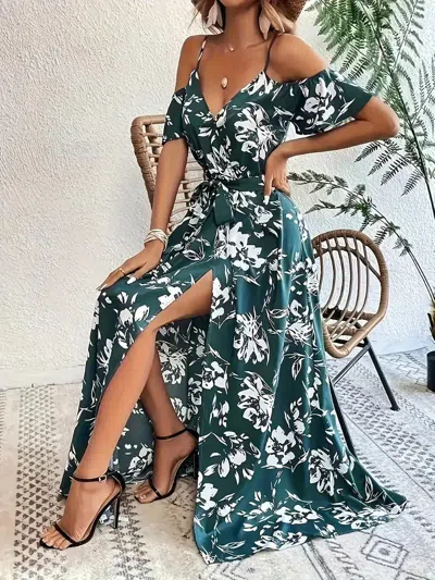 Truedames Floral Asymmetrical Maxi Dress In Green