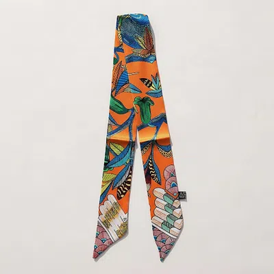 Truedames Floral Pattern Printed Twilly Skinny Scarf In Multi