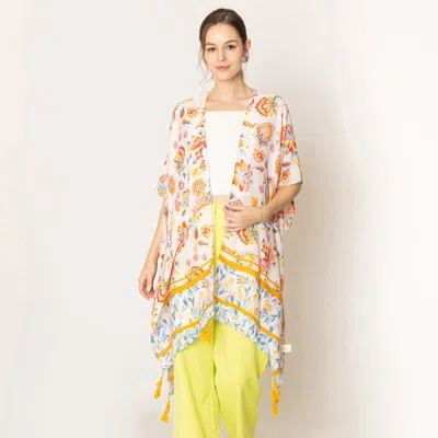 Truedames Floral Print Kimono Poncho In White