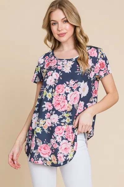 Truedames Floral Round Neck Short Sleeve T-shirt In Multi