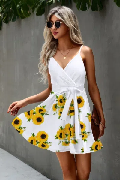 Truedames Floral V Neck Spaghetti Strap Belted Cami Dress In White
