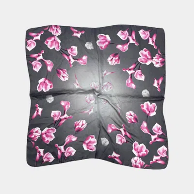 Truedames Flower Printed Square Silky Satin Scarf Shawl In Black