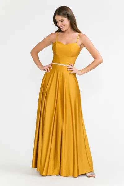 Truedames Formal Dress Sweetheart Embellished A-line Gown In Yellow