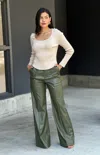 Truedames Front Pleated Faux Leather Wide Leg Pants In Green