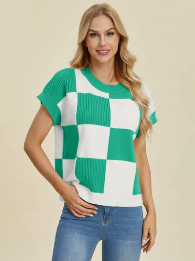 Truedames Full Size Checkered Round Neck Short Sleeve Sweater In Green