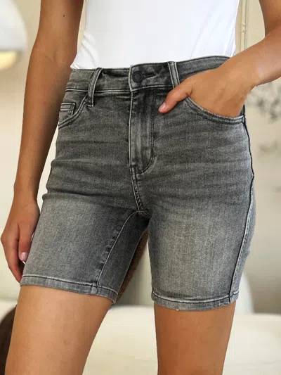 Truedames Full Size High Waist Washed Denim Shorts In Gray