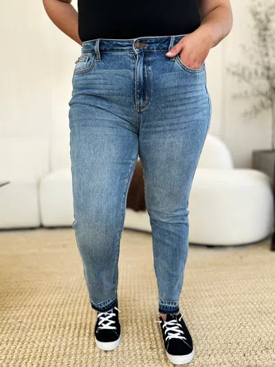 Truedames Full Size Mid Rise Rigid Magic Release Hem Jeans In Blue