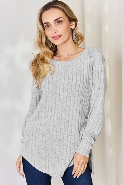 Truedames Full Size Ribbed Round Neck Slit T-shirt In Grey