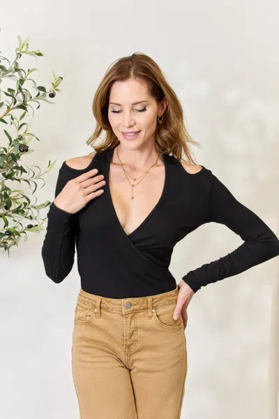 Truedames Full Size Ribbed Surplice Cold Shoulder Top In Black