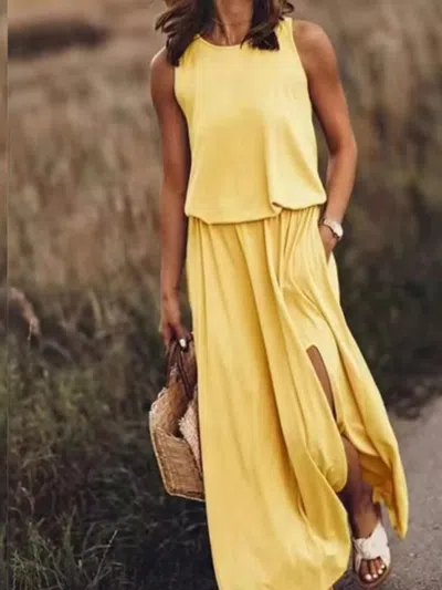 Truedames Full Size Round Neck Sleeveless Slit Maxi Dress Plus Size In Yellow