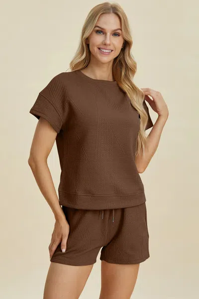Truedames Full Size Texture Short Sleeve Top And Shorts Set In Brown