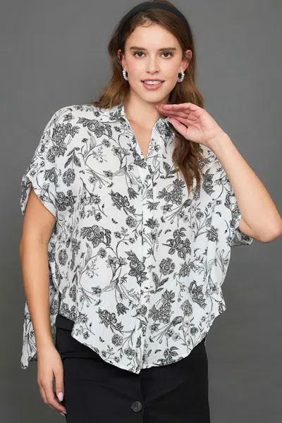 Truedames Full Size Two Tone Floral Print Top Plus Size In White