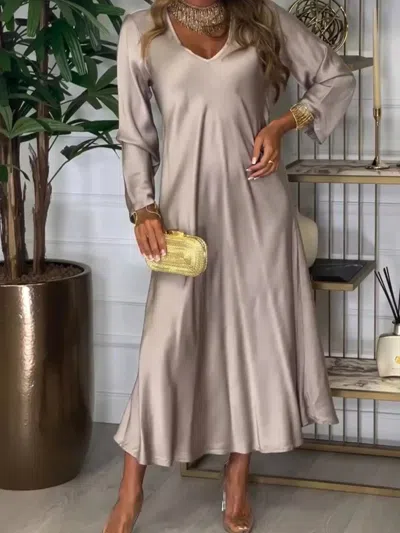 Truedames Full Size V-neck Long Sleeve Midi Dress Plus Size In Gold