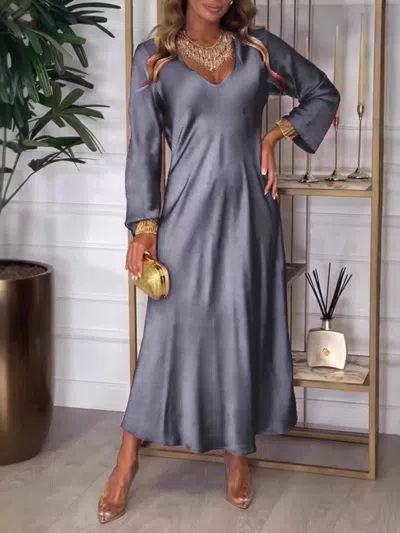 Truedames Full Size V-neck Long Sleeve Midi Dress Plus Size In Silver