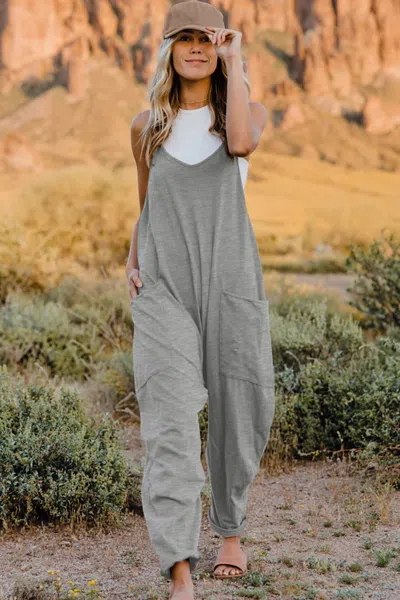 Truedames Full Size V-neck Sleeveless Jumpsuit With Pockets In Gray
