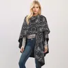Truedames Geometric Print Poncho Wrap In Black