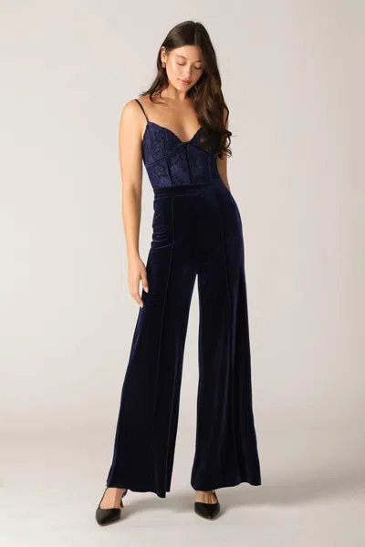Truedames Gleaming Glam Woven Lace Velvet Jumpsuit In Blue