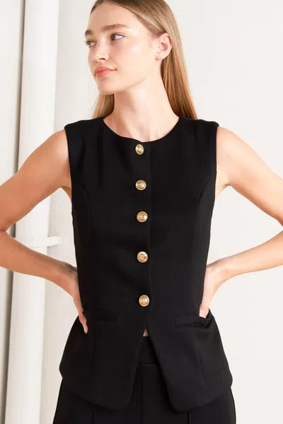 Truedames Glossy Glam Woven Vest In Black