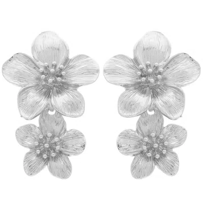Truedames Hawaiian Acrylic Flower Post Earrings In Silver