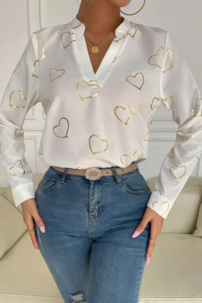 Truedames Heart Print V Neck Fit Blouse In Gold
