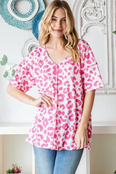 Truedames Heimish Full Size Leopard Exposed Seam Short Sleeve Top In Pink