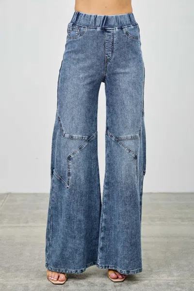 Truedames High Rise Star Pull On Knit Denim With Wide Leg In Blue