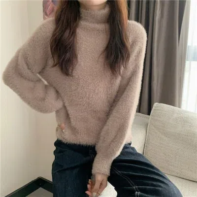 Truedames High-neck Faux Fur Knit Sweater In Green