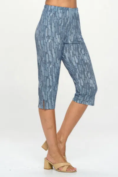 Truedames Hit Capri Pants In Blue