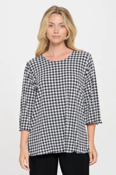 Truedames Hit Merrow Top In Black