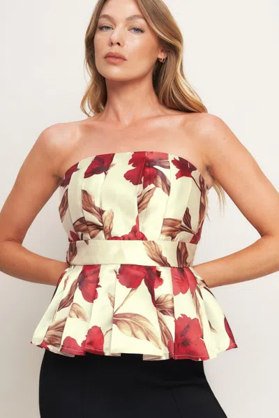 Truedames Holiday Blossom Woven Top In Multi