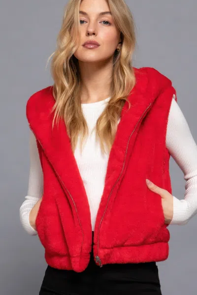 Truedames Hoodie Faux Fur Vest In Red