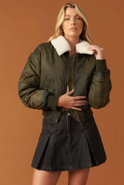Truedames In A Trance Woven Bomber Jacket In Green