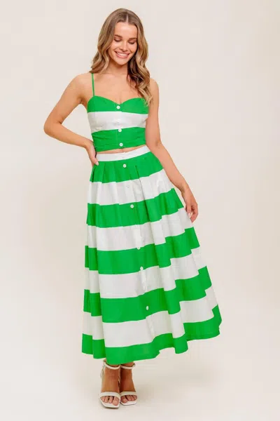 Truedames Infinite Flare Green Woven Top And Skirt Set
