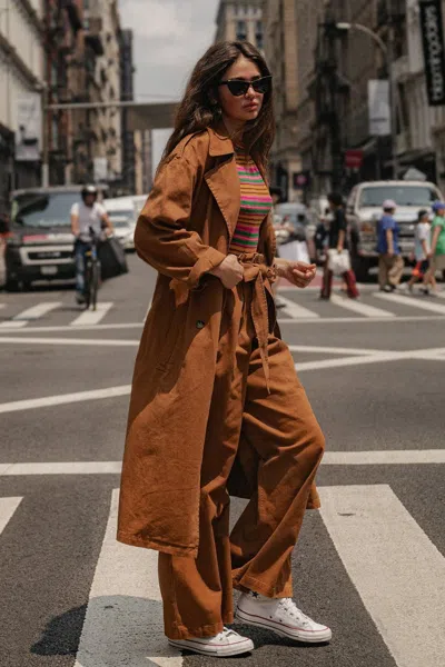 Truedames Keeper Of My Heart Twill Trench Coat In Brown