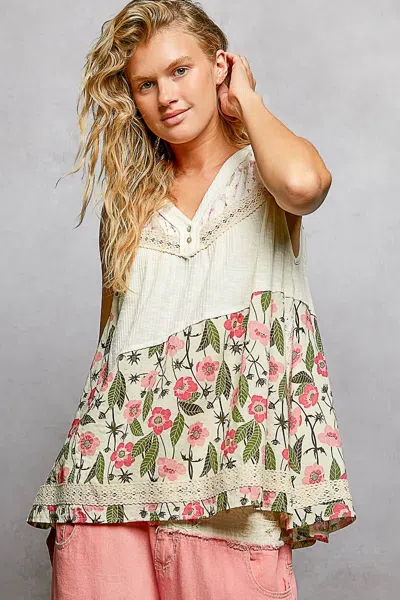 Truedames Lace Detail Floral V-neck Tank In Green